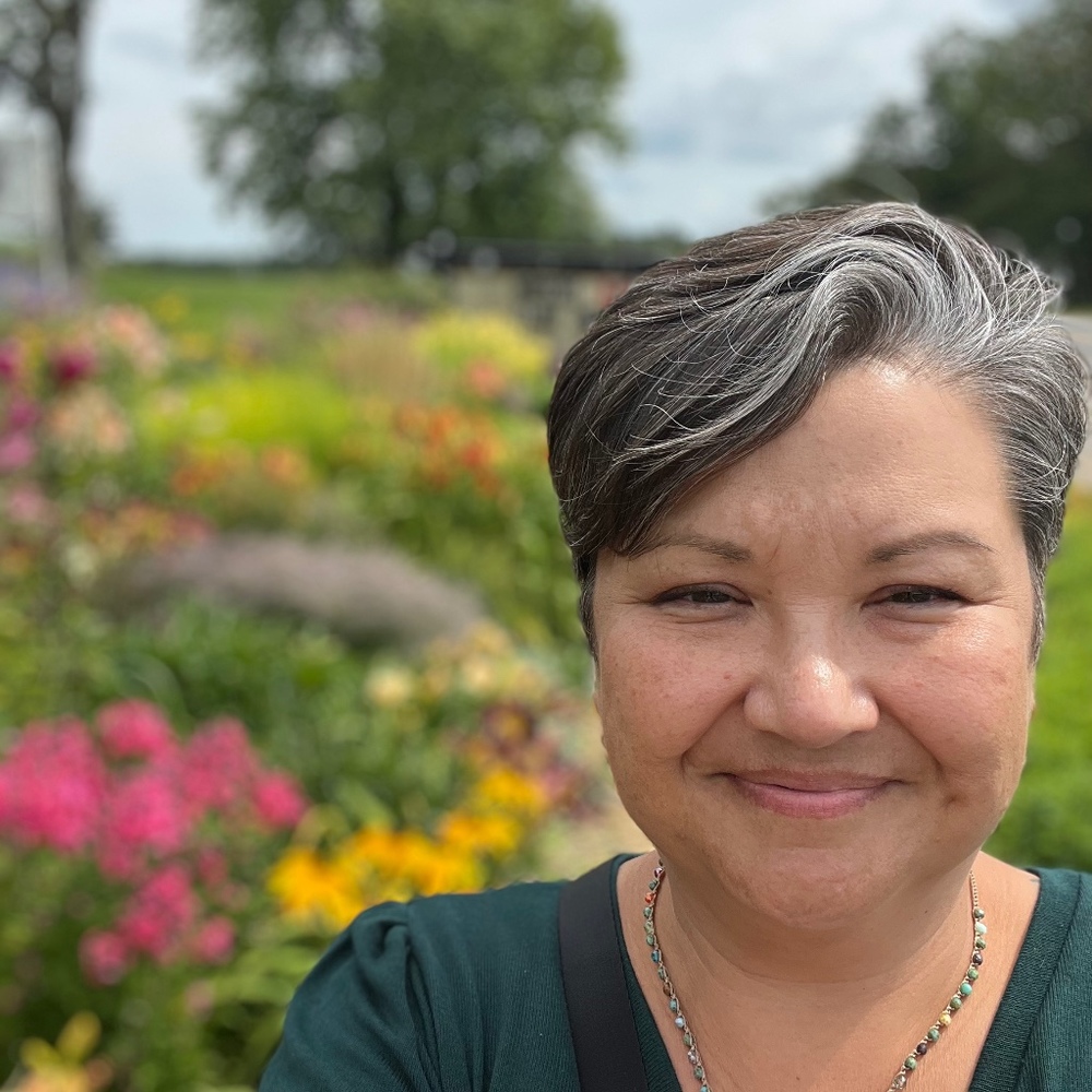 Meet your Posher, Lisa